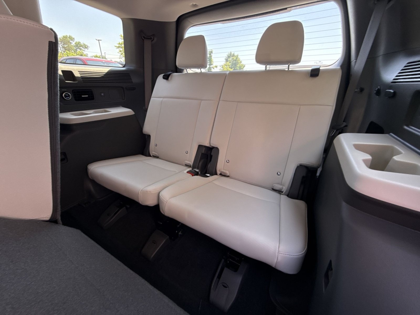 New 2026 Hyundai Santa Fe SEL FWD image 26