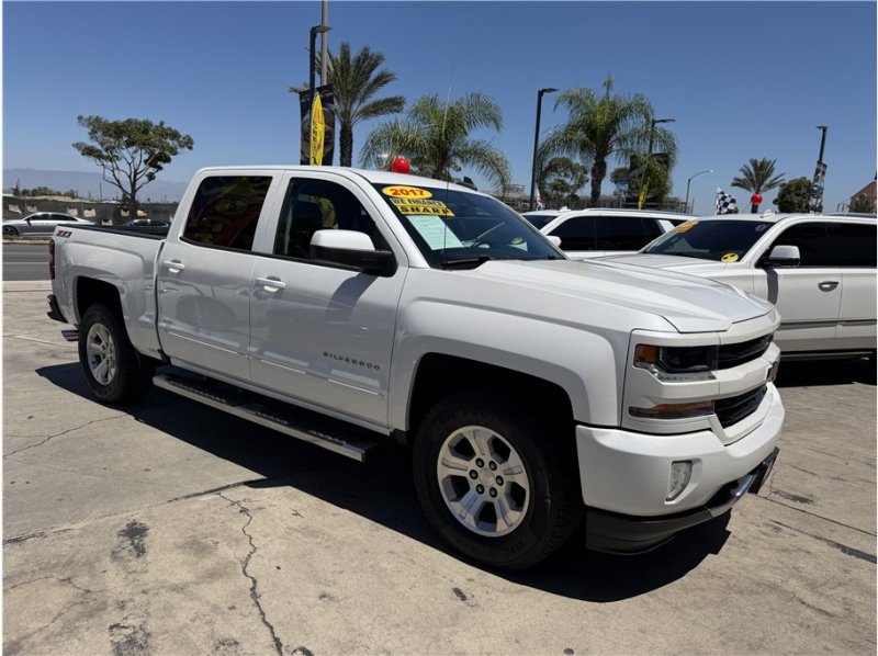 Used 2017 Chevrolet Silverado 1500 LT w/ All Star Edition AWD/4WD image 50