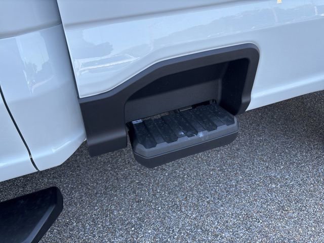 New 2026 Ford F250 XL image 5