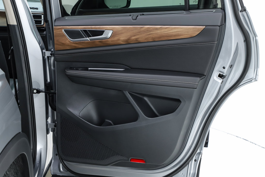 New 2026 Volkswagen Atlas SE AWD/4WD image 70