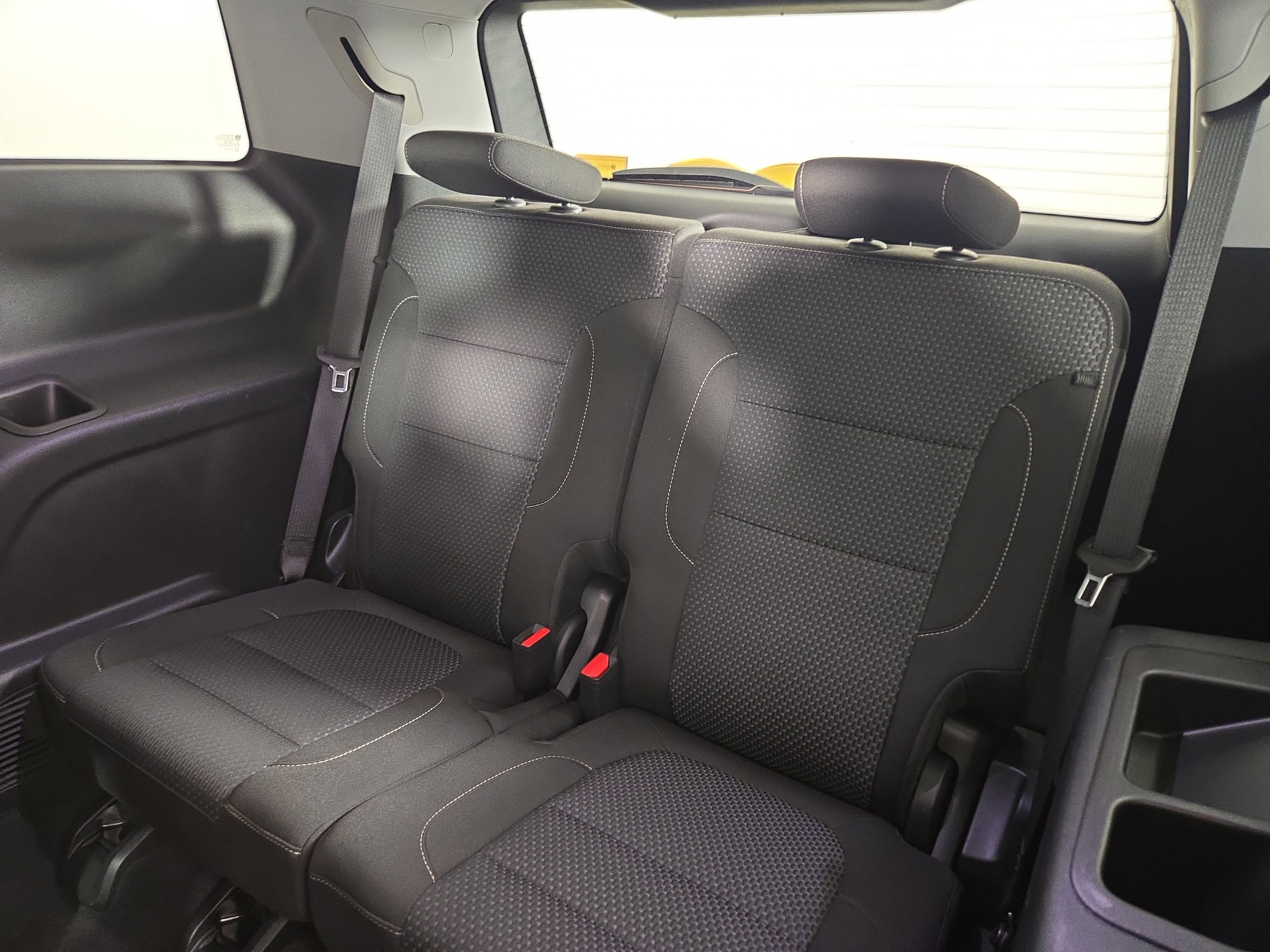 Certified 2023 GMC Acadia SLE w/ Elevation Edition image 13