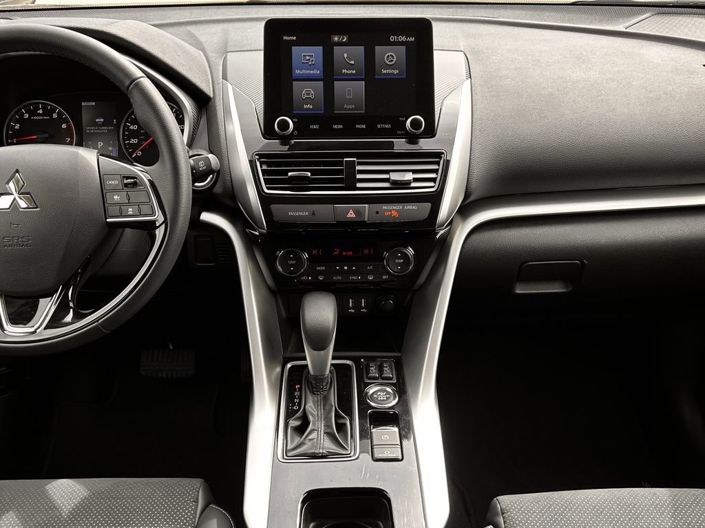 Used 2026 Mitsubishi Eclipse Cross SE image 16