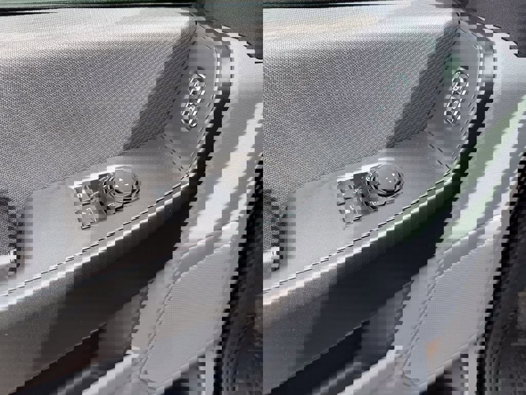 New 2026 Ford F150 XL w/ Equipment Group 103A High image 14