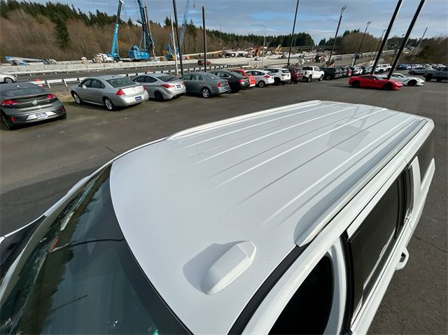 New 2025 Chevrolet Suburban LT w/ Comfort Package image 20