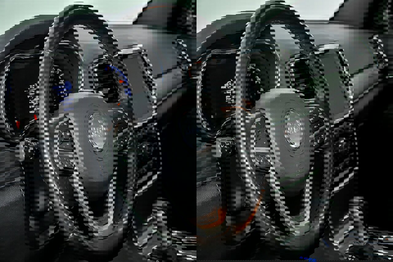 Used 2021 Jeep Grand Cherokee Limited w/ Quick Order Package 2GK 80th image 25