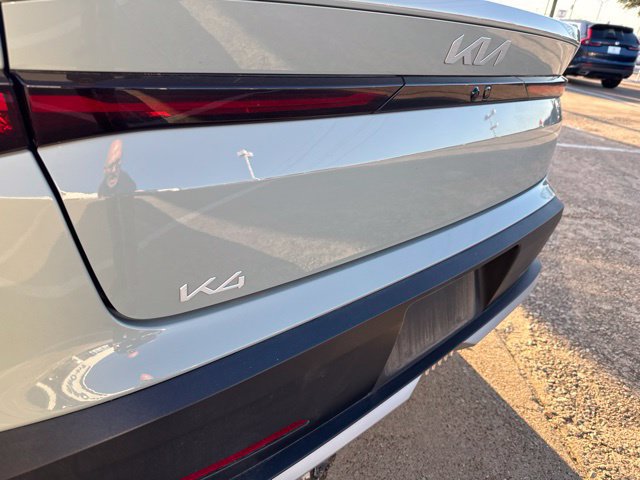 Used 2025 Kia K4 EX FWD image 6