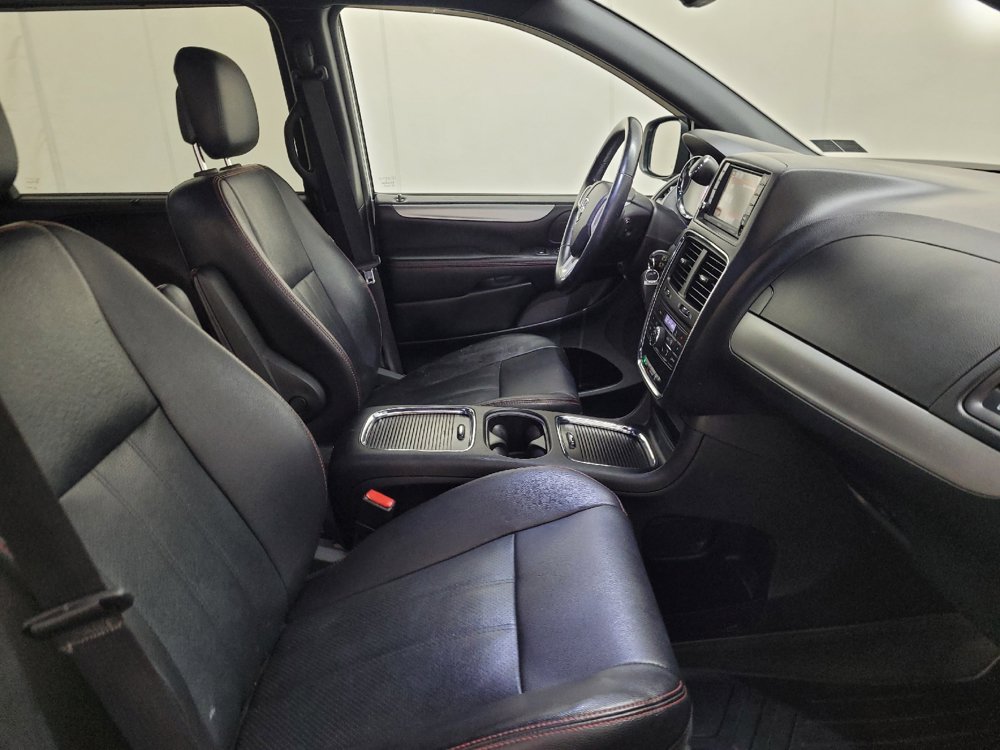 Used 2019 Dodge Grand Caravan GT FWD image 21