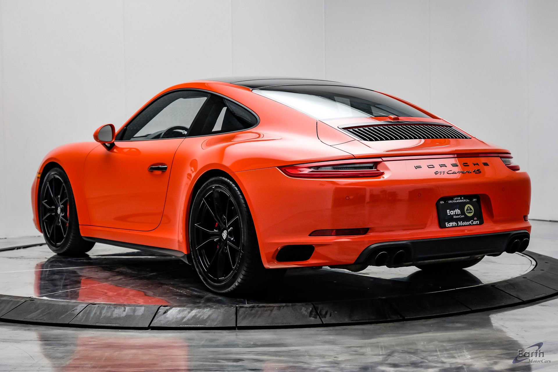 Used 2018 Porsche 911 Carrera 4S image 9