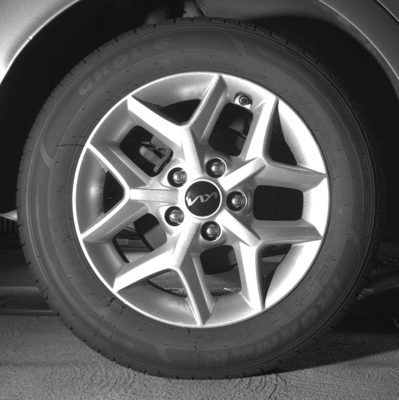 Used 2025 Kia Soul LX w/ LX Technology Package FWD image 22