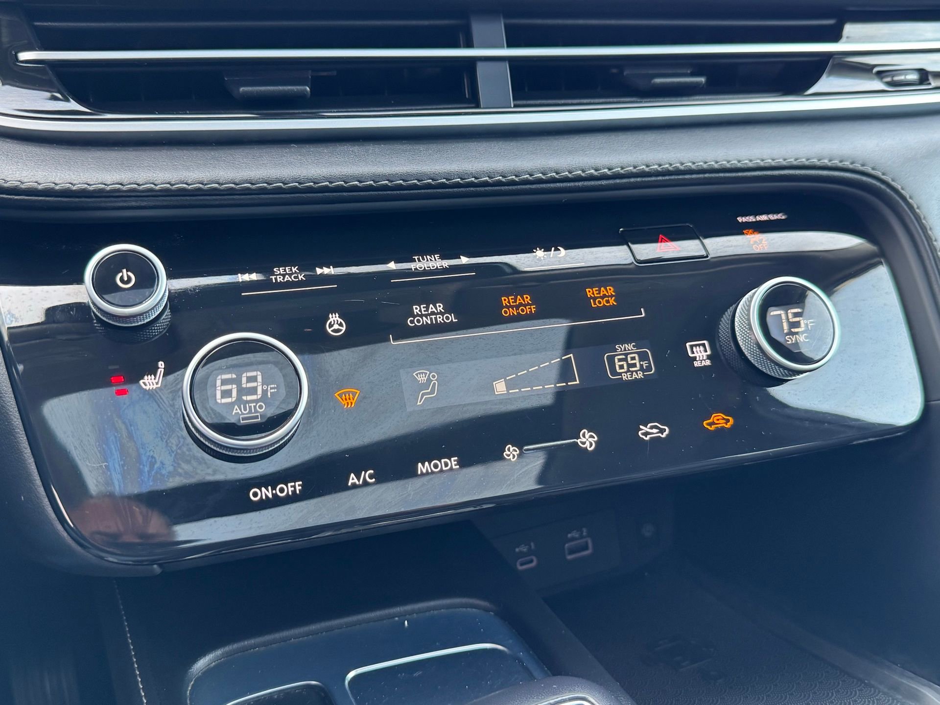 Used 2024 INFINITI QX60 Pure image 32