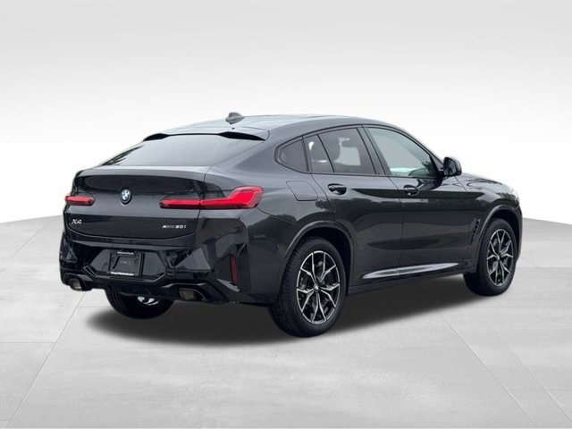 Certified 2025 BMW X4 xDrive30i w/ Premium Package AWD/4WD image 9