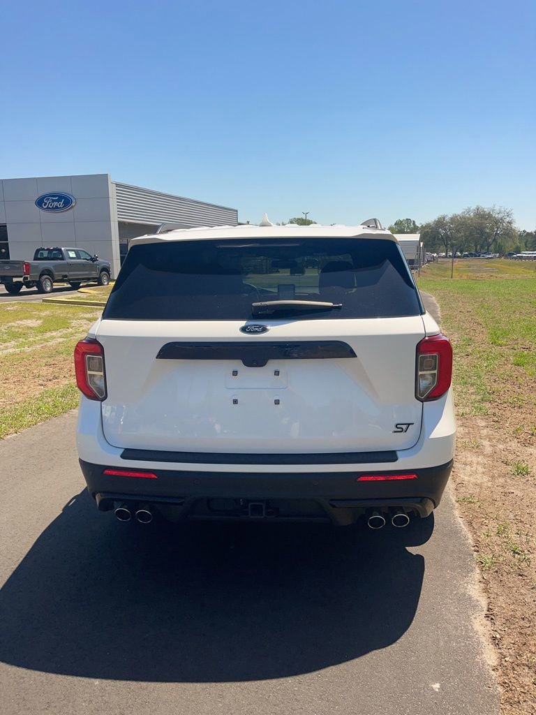 Certified 2023 Ford Explorer ST w/ Equipment Group 401A AWD/4WD image 11