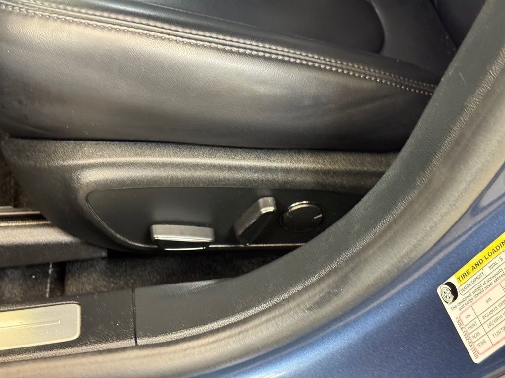 Used 2019 Lincoln MKZ Premiere image 11