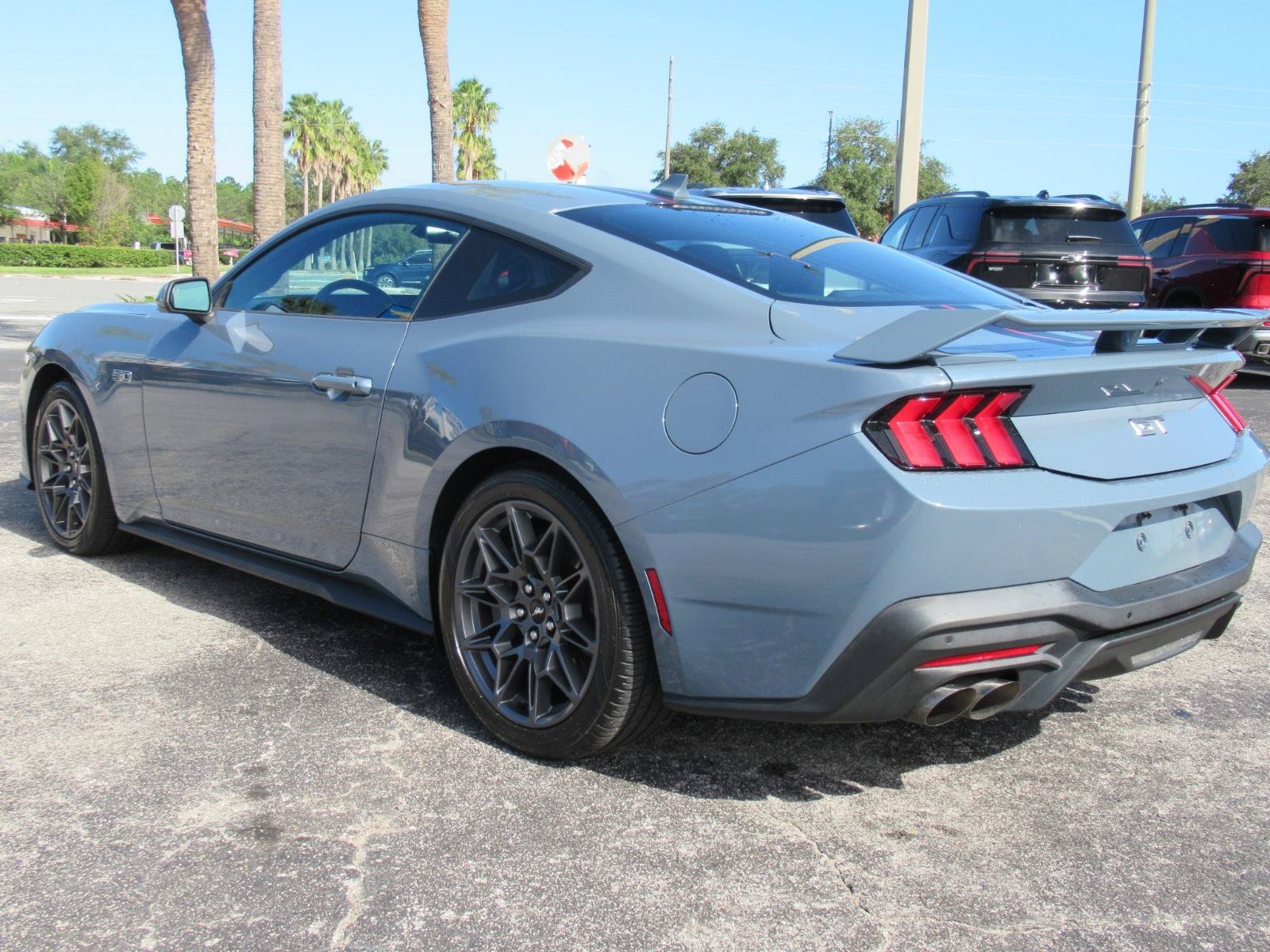 Used 2024 Ford Mustang GT Premium w/ GT Performance Package RWD image 7