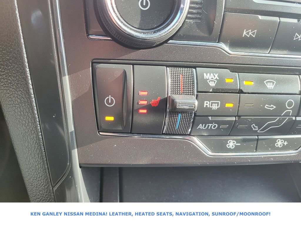 Used 2018 Ford Explorer XLT w/ Equipment Group 202A image 28