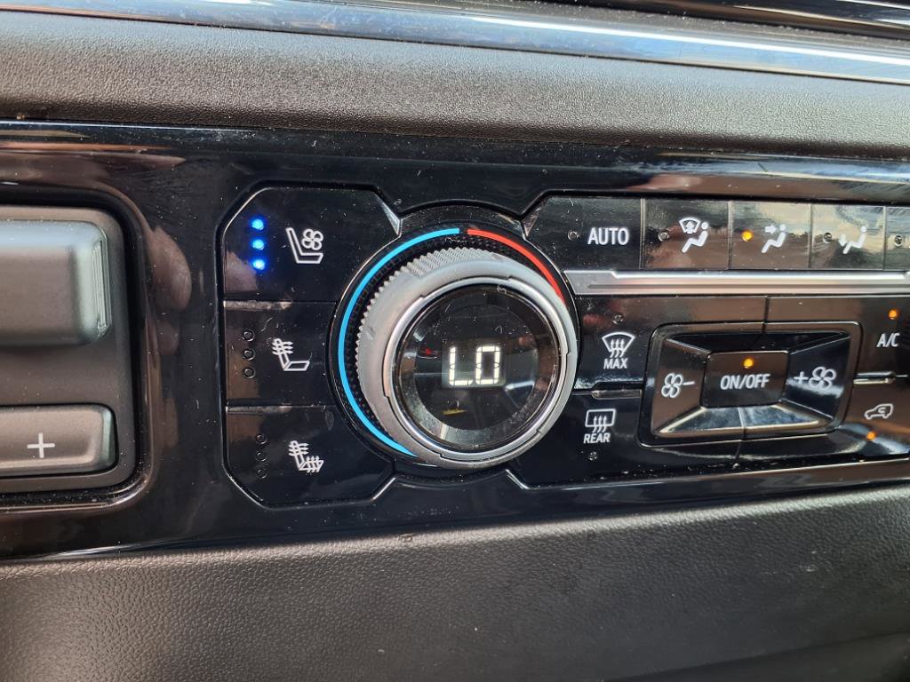 Certified 2024 Chevrolet Silverado 1500 High Country w/ Z71 Off-Road Package image 21