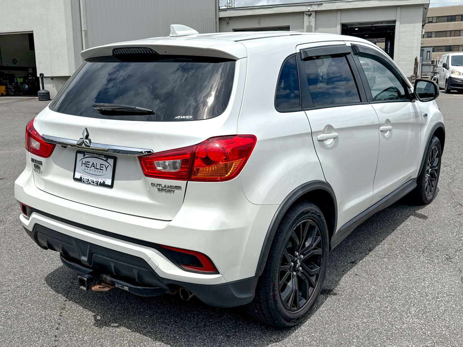 Used 2018 Mitsubishi Outlander Sport LE AWD/4WD image 8