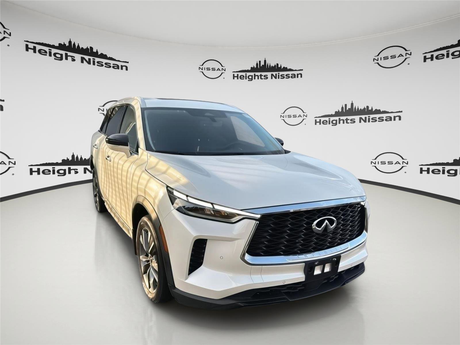 Used 2023 INFINITI QX60 Luxe w/ Cargo Package image 7