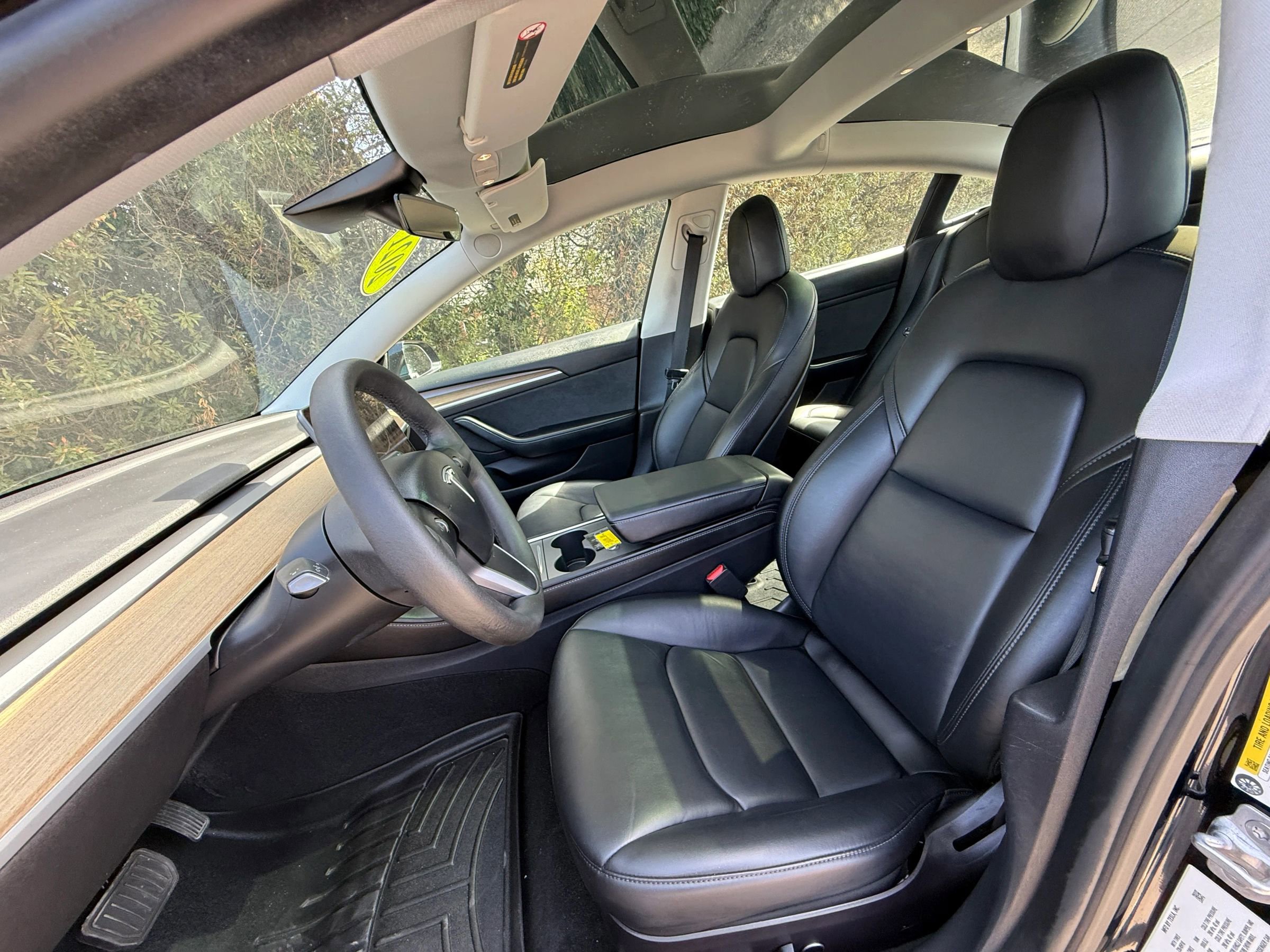 Used 2021 Tesla Model 3 Standard Range Plus image 30