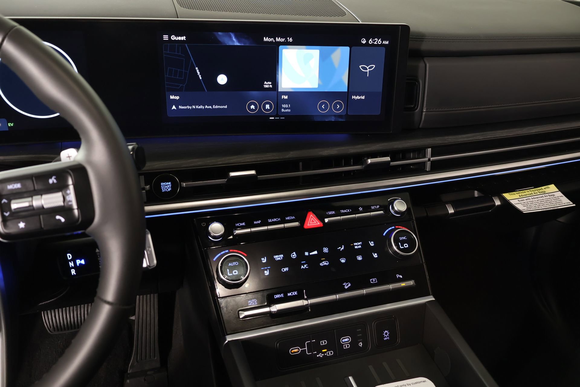 Certified 2025 Hyundai Santa Fe Limited image 5