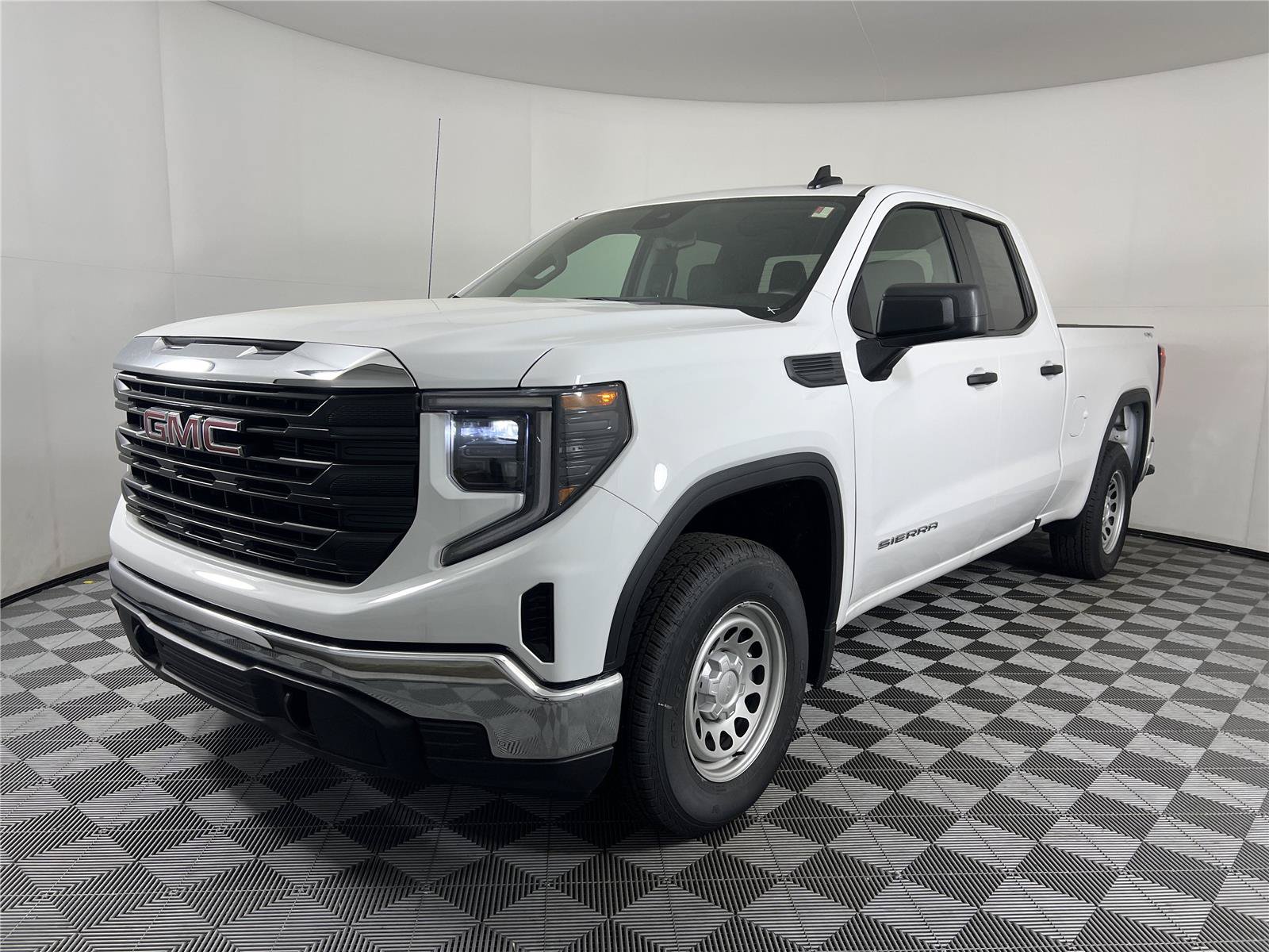 New 2026 GMC Sierra 1500 Pro w/ Convenience Package AWD/4WD image 3