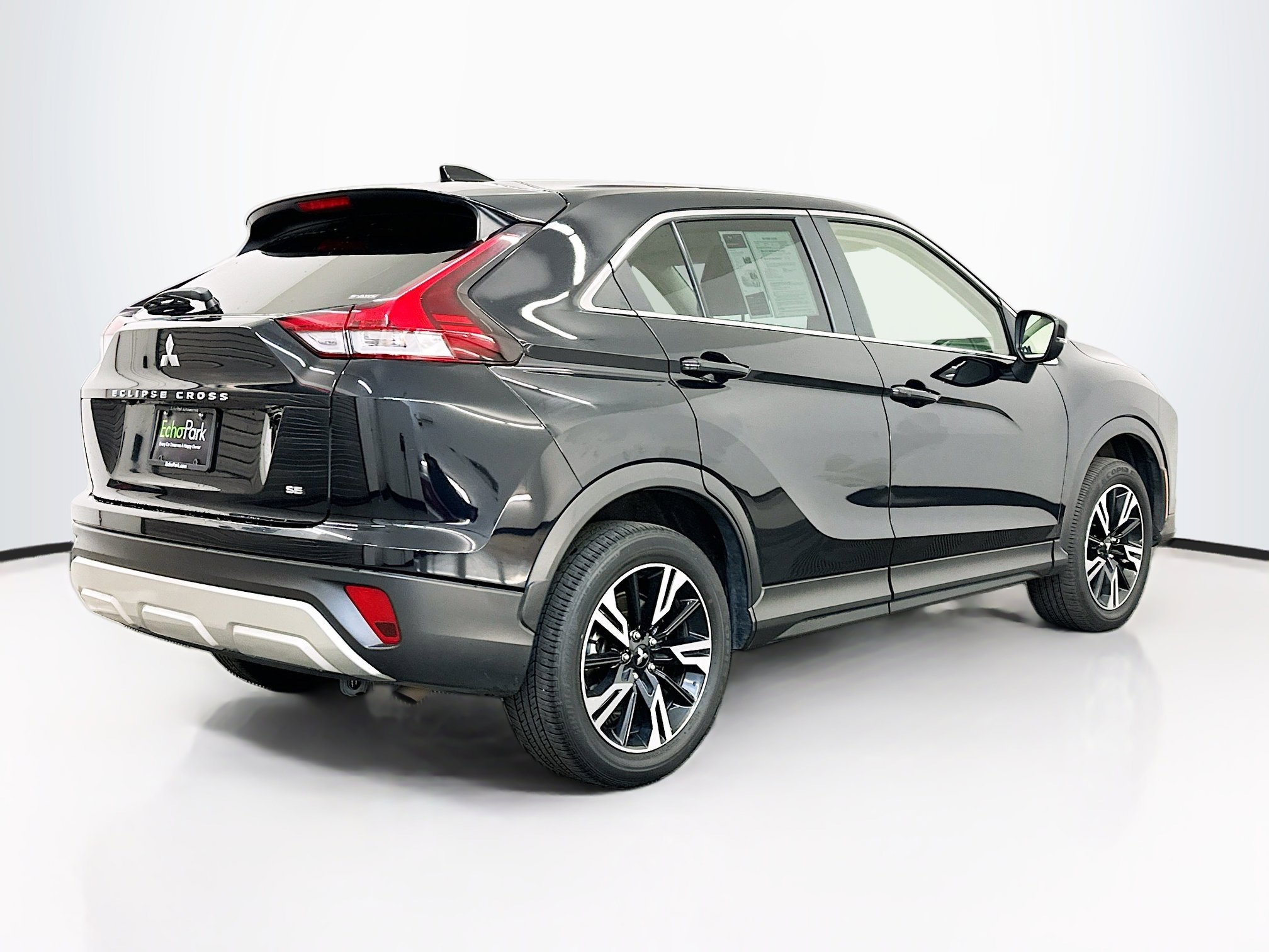 Used 2024 Mitsubishi Eclipse Cross SE image 9