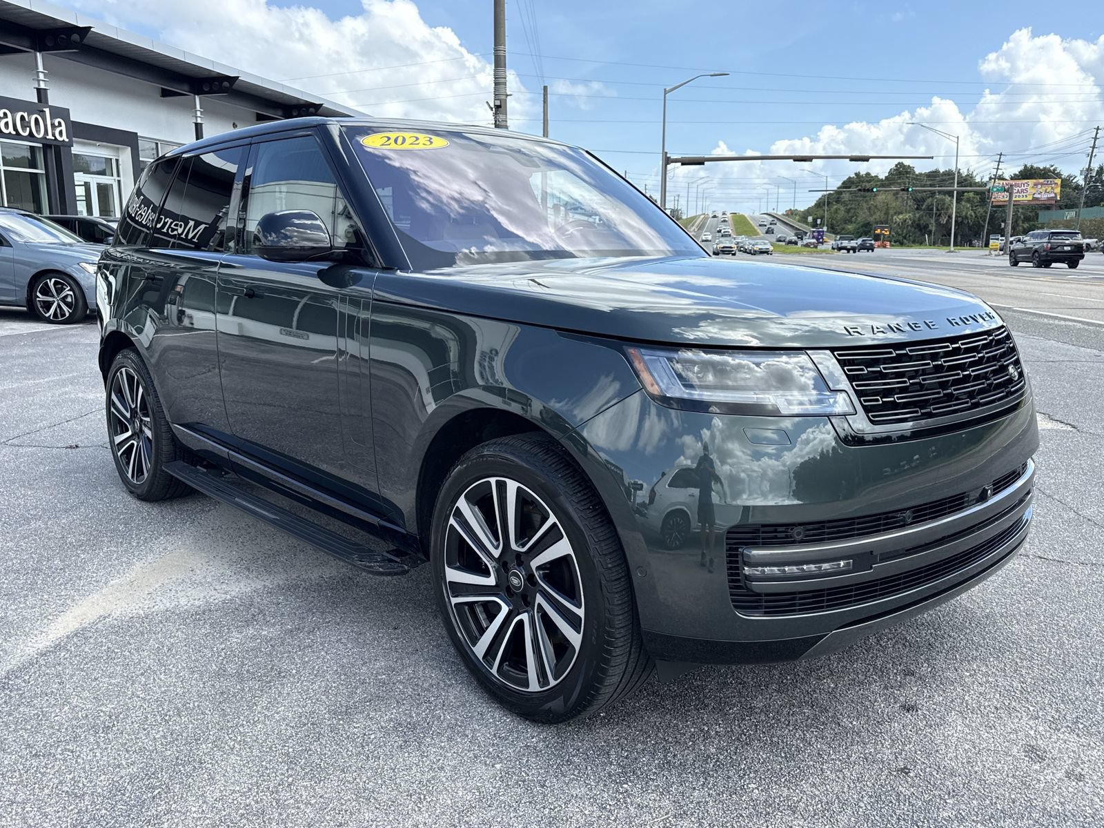 Used 2023 Land Rover Range Rover SE AWD/4WD image 7
