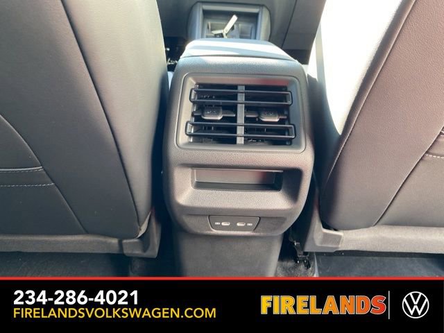 New 2025 Volkswagen Tiguan SE image 56