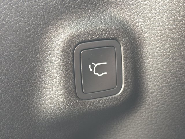 Used 2026 Jeep Compass Limited AWD/4WD image 23