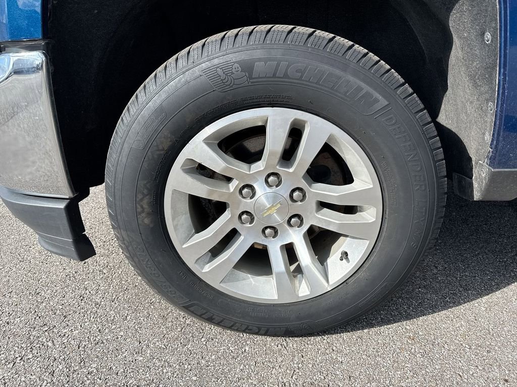 Used 2019 Chevrolet Silverado 1500 LT w/ All Star Edition image 10