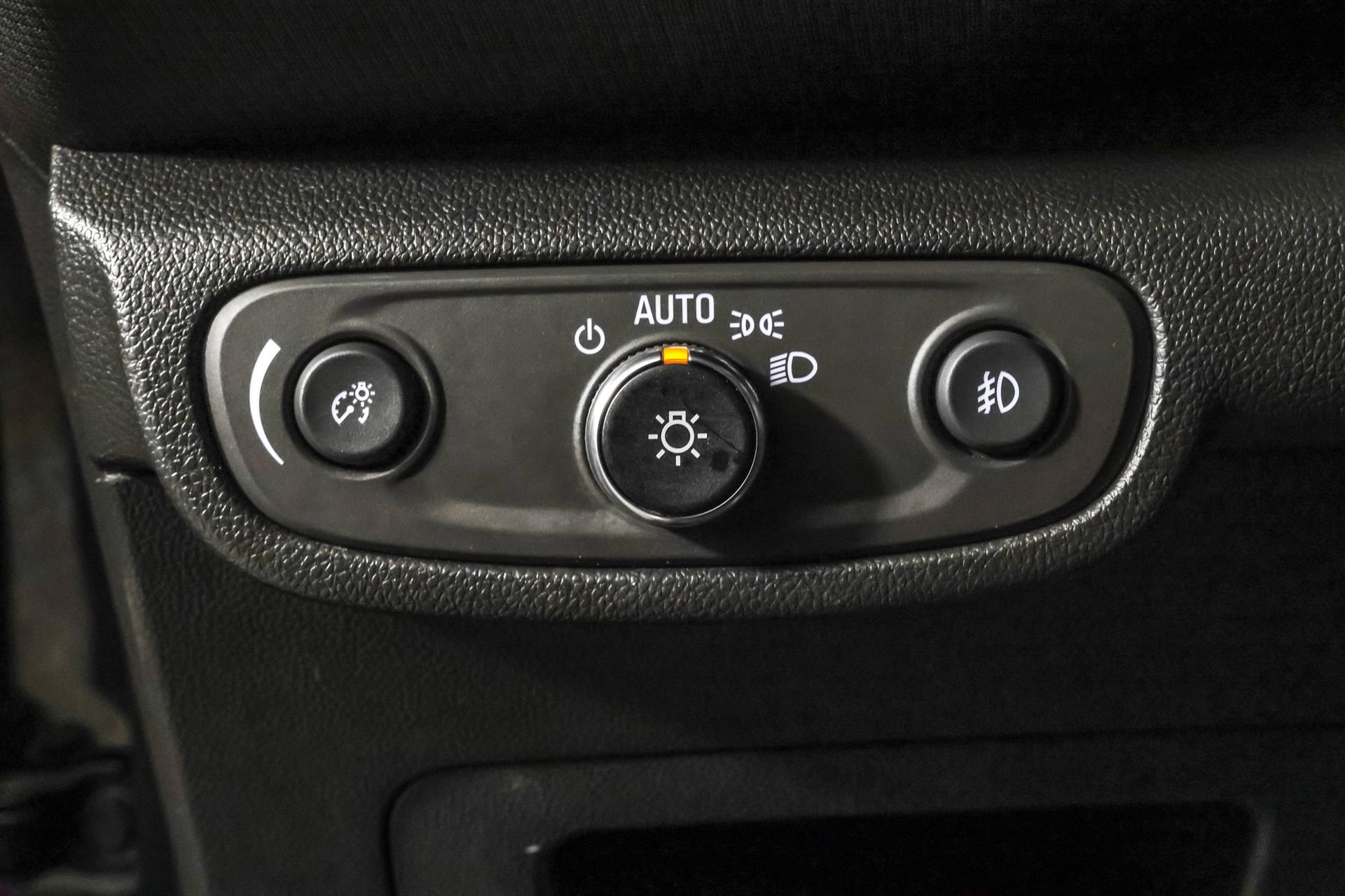 Used 2023 Chevrolet TrailBlazer LT image 23