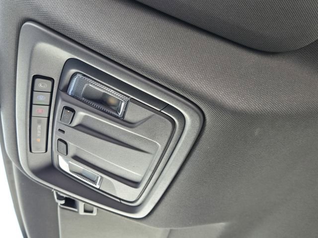 Used 2023 Chevrolet Silverado 1500 LT AWD/4WD image 25
