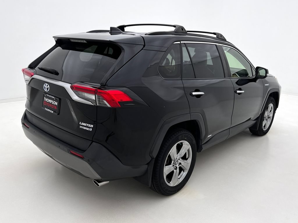 Used 2019 Toyota RAV4 Limited w/ Carpet Mat Package AWD/4WD image 7
