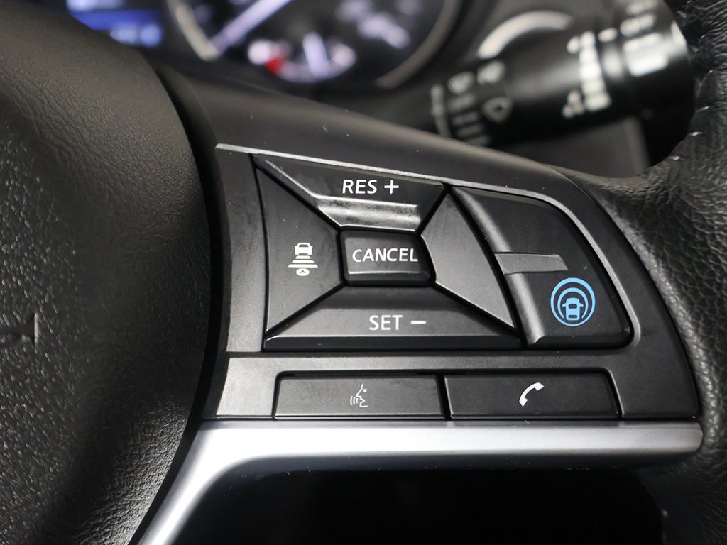 Used 2022 Nissan Rogue Sport SL w/ Premium Package image 42