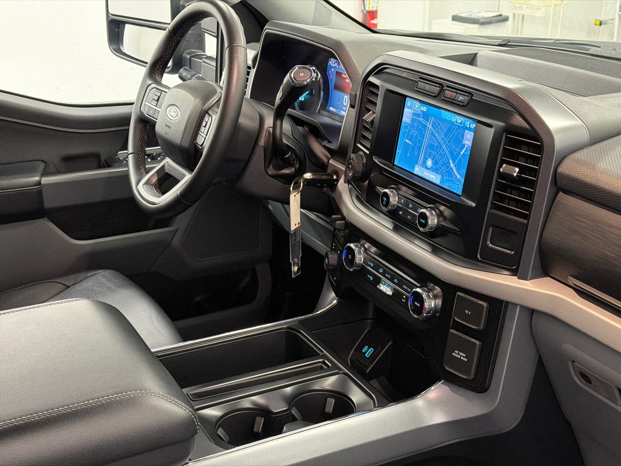 Used 2023 Ford F150 XLT w/ Equipment Group 301A Mid image 9