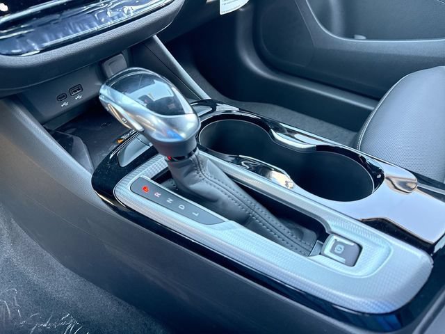 New 2026 Buick Envista Sport Touring FWD image 19