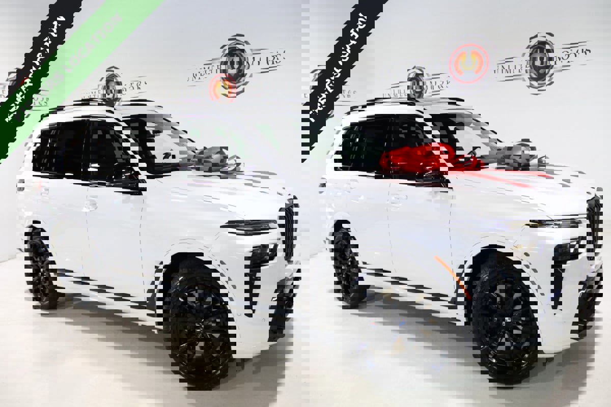 Used 2024 BMW X7 M60i image 1