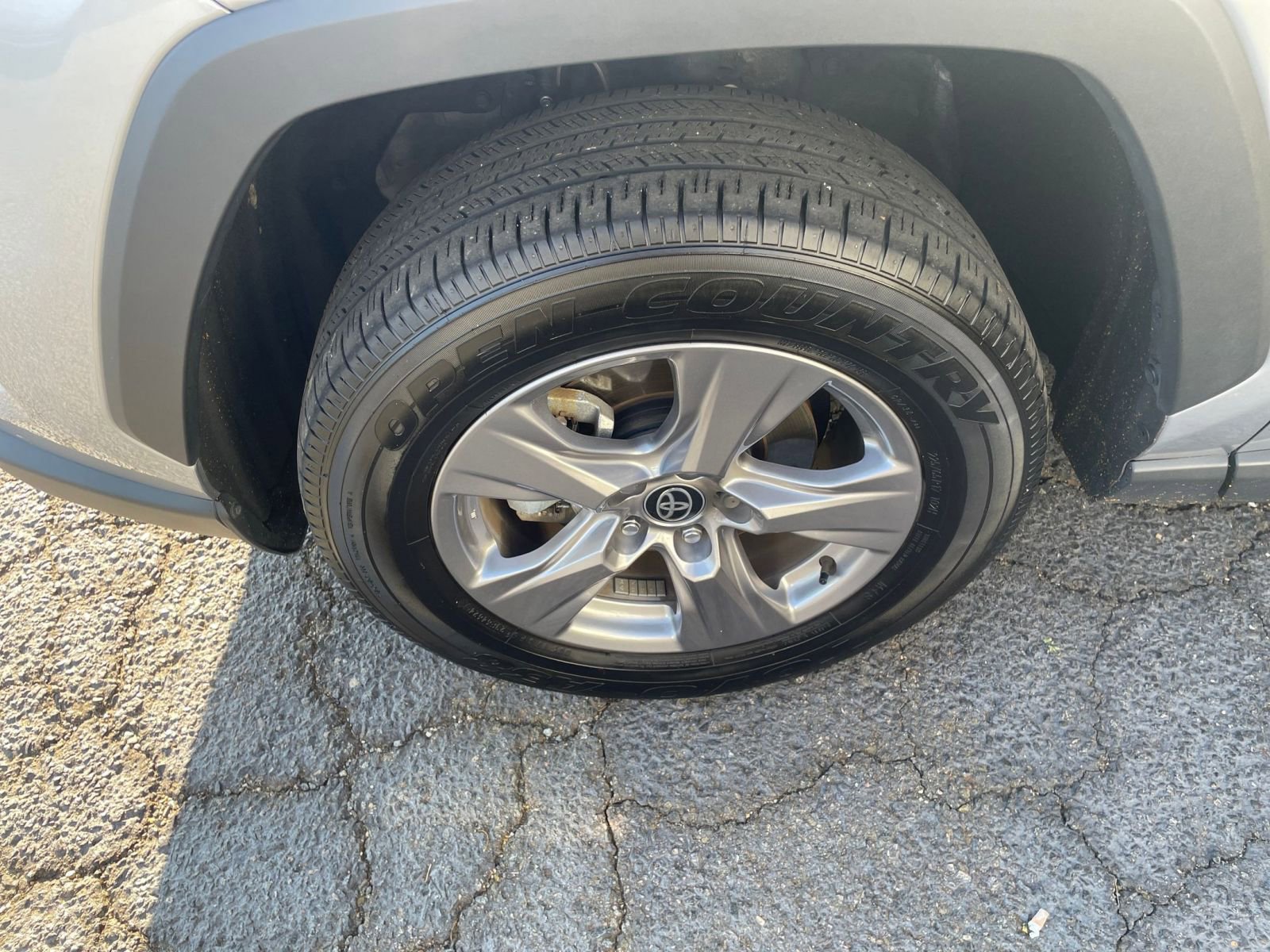 Used 2025 Toyota RAV4 LE image 30