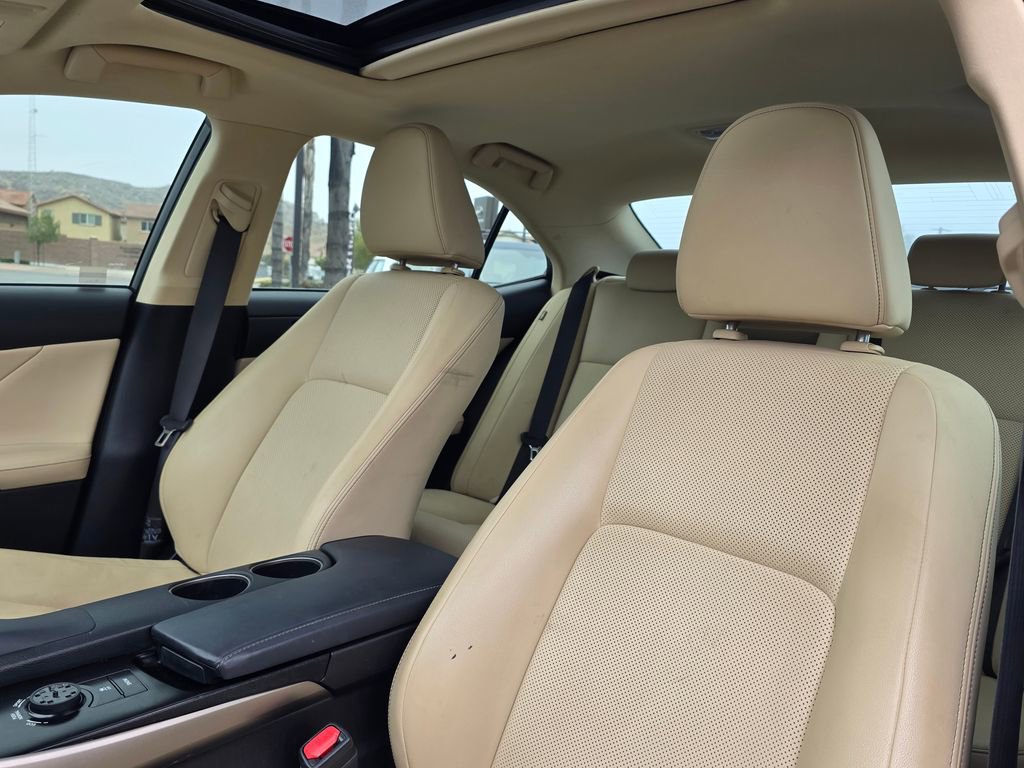 Used 2014 Lexus IS 250 w/ Navigation Package RWD image 14