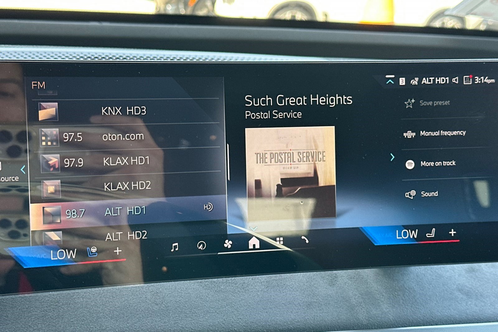 New 2026 BMW iX xDrive45 w/ M Sport Package image 22