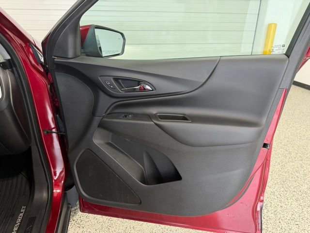 Used 2018 Chevrolet Equinox LT FWD image 20