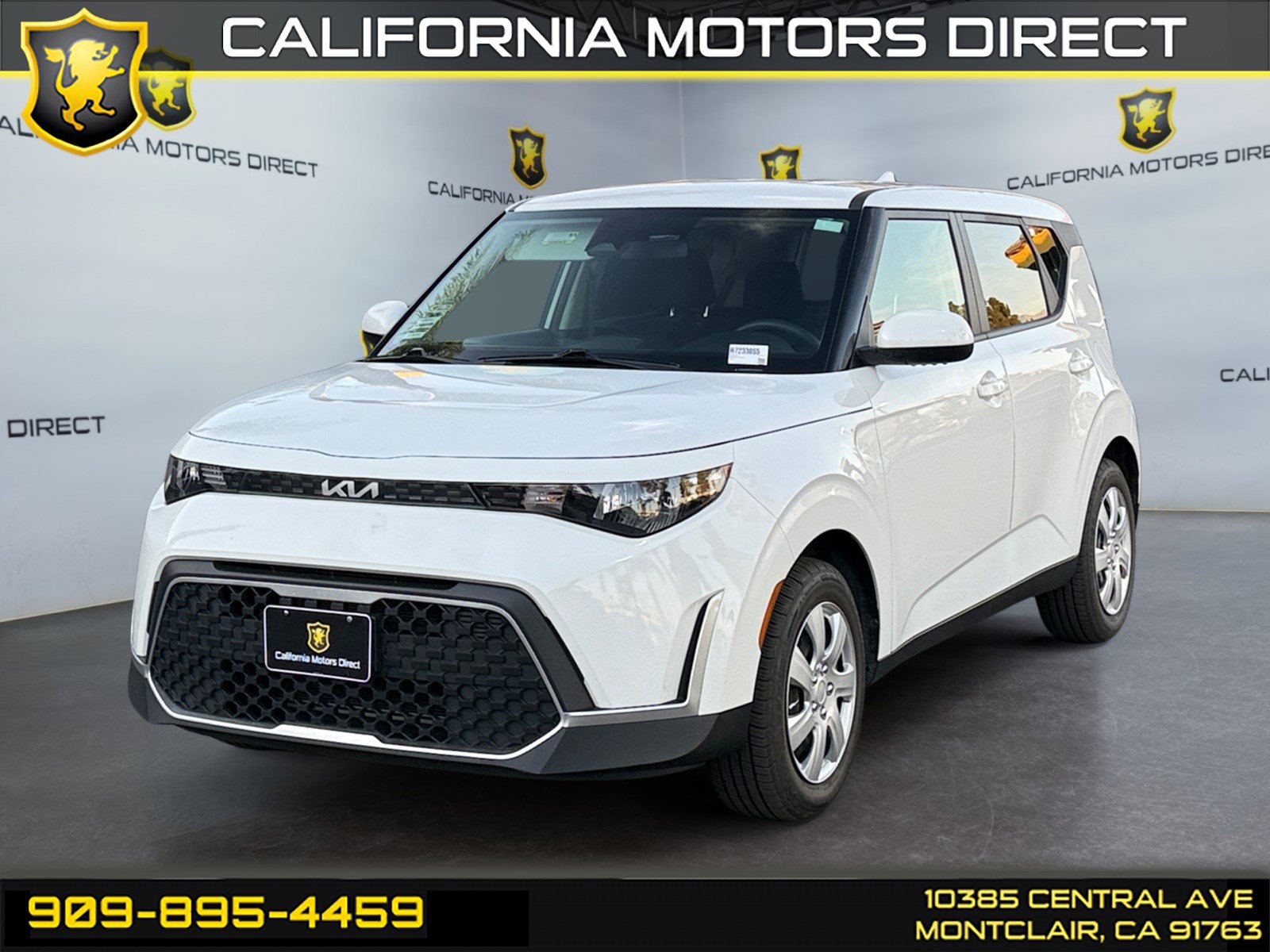 Used 2024 Kia Soul LX image 1