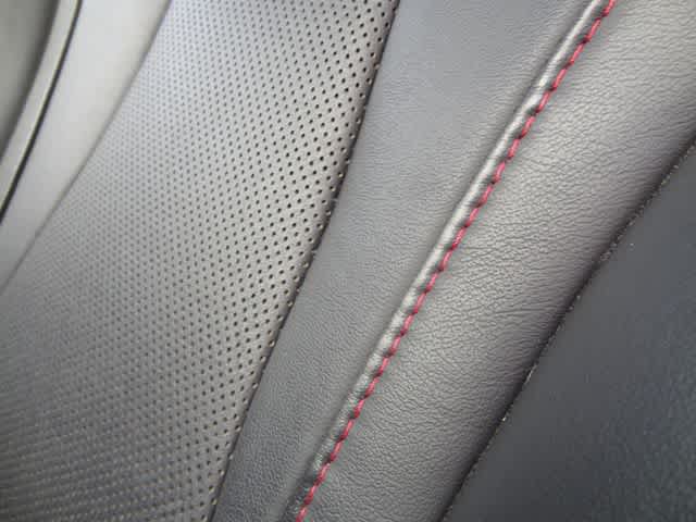 Used 2023 Buick Envision Essence w/ Sport Touring Package FWD image 9