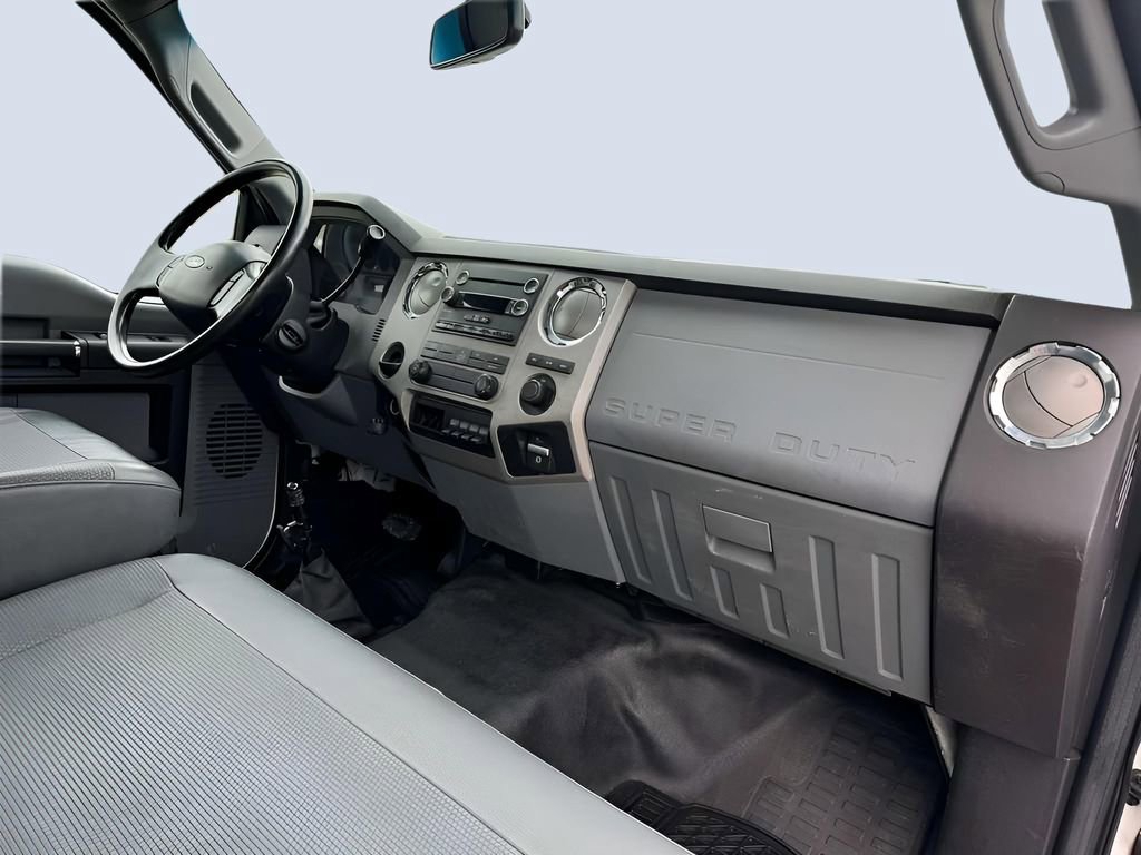 Used 2015 Ford F650 2WD Regular Cab Super Duty image 20