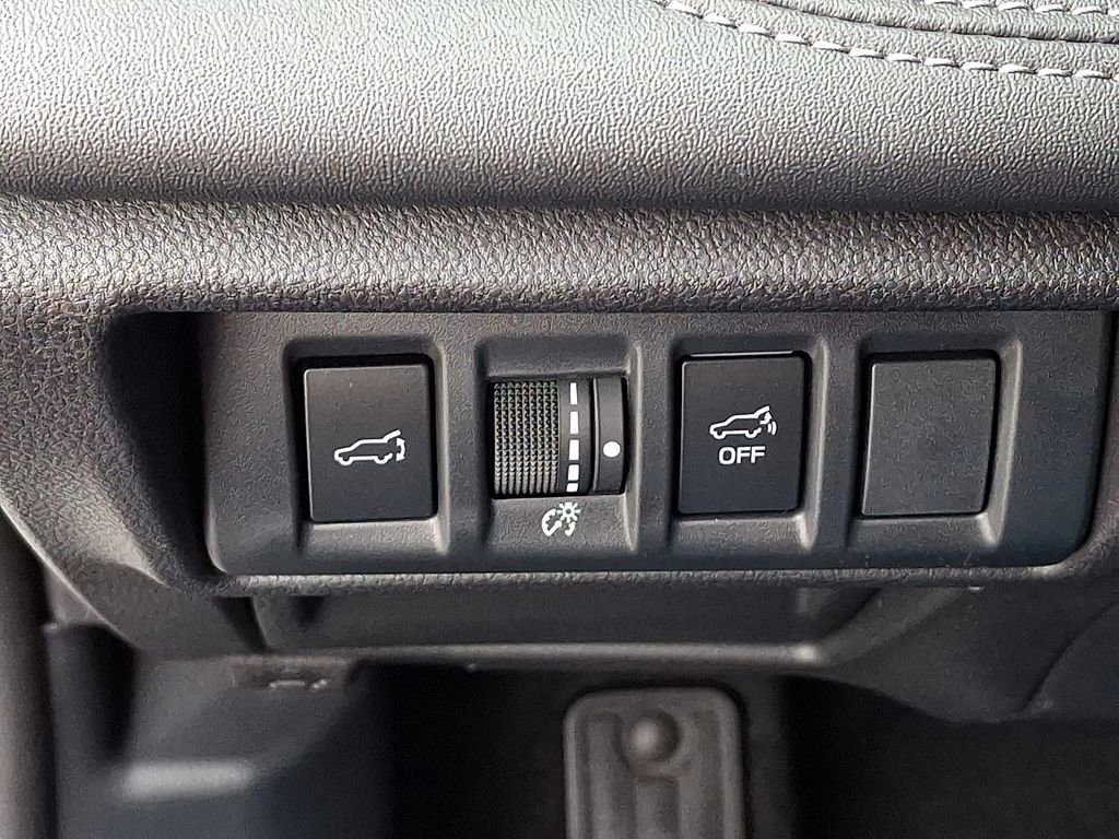 Used 2025 Subaru Outback Limited image 30