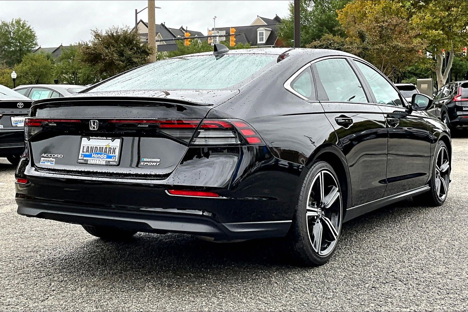Used 2024 Honda Accord Sport image 2