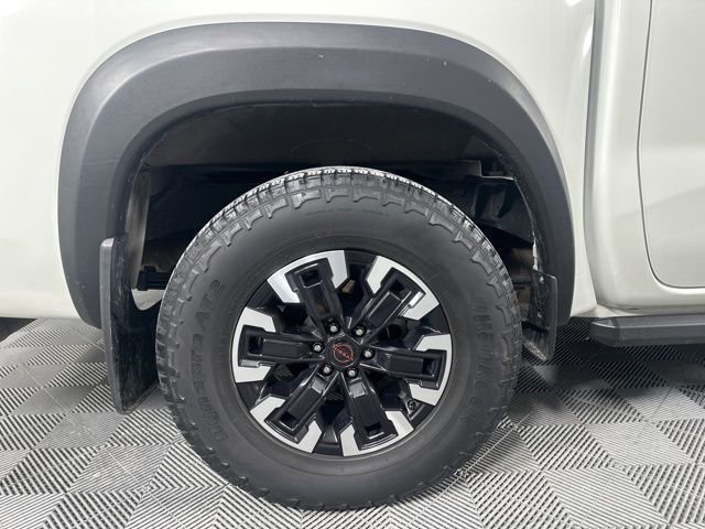 Used 2022 Nissan Frontier PRO-4X w/ Technology Package image 10