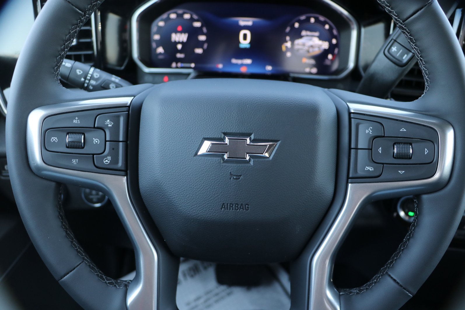 New 2026 Chevrolet Silverado 1500 RST w/ RST Select Package AWD/4WD image 17