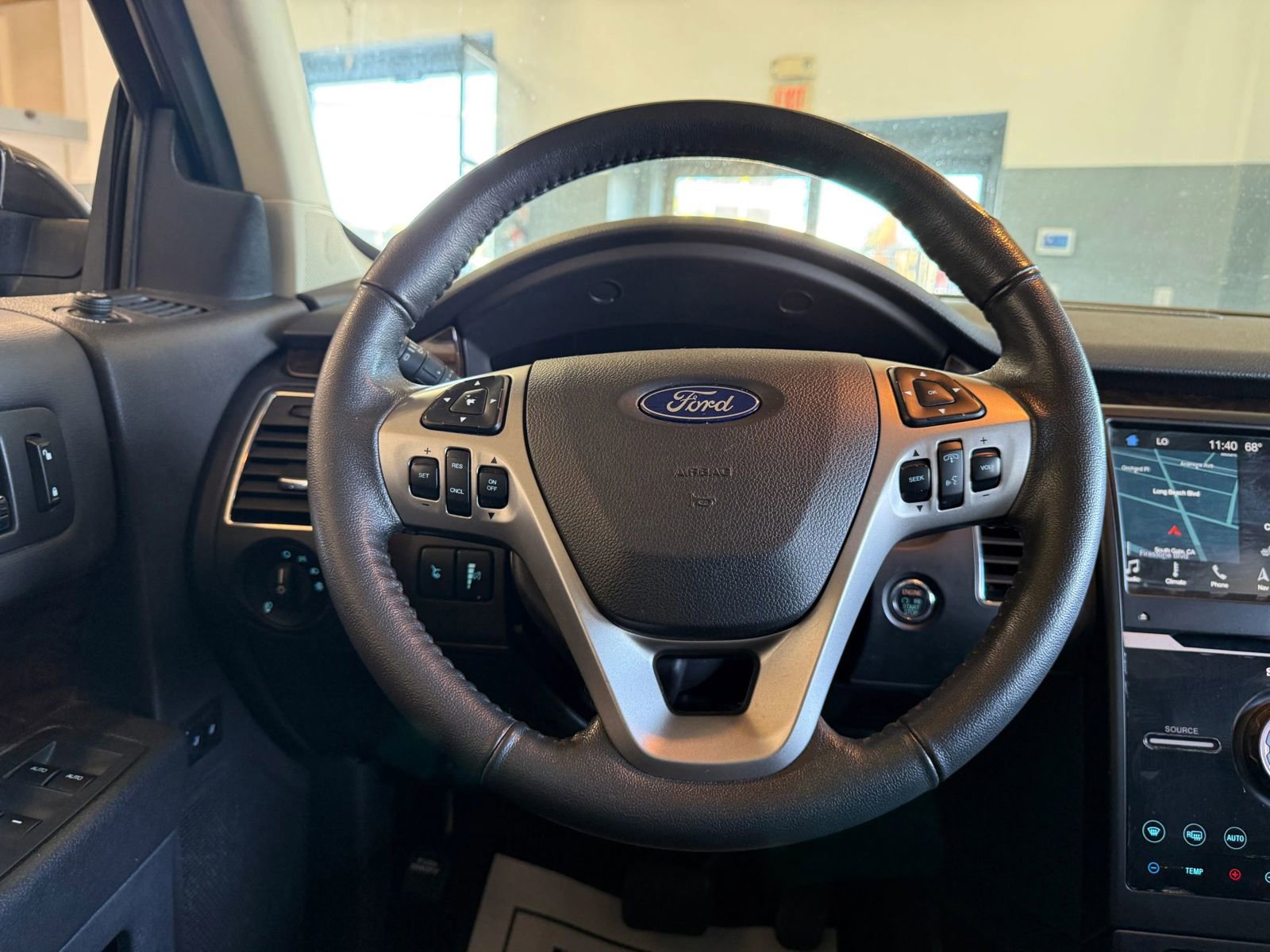 Used 2019 Ford Flex Limited image 16