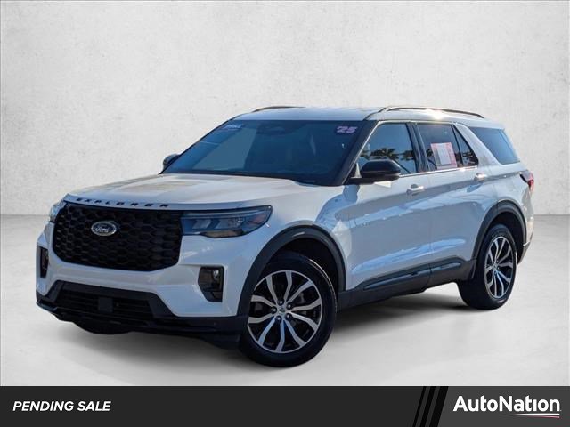 Used 2025 Ford Explorer ST-Line